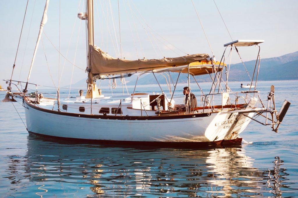 Classic 36´Bermudian Cutter for Sale Brokerage FYS Baleares