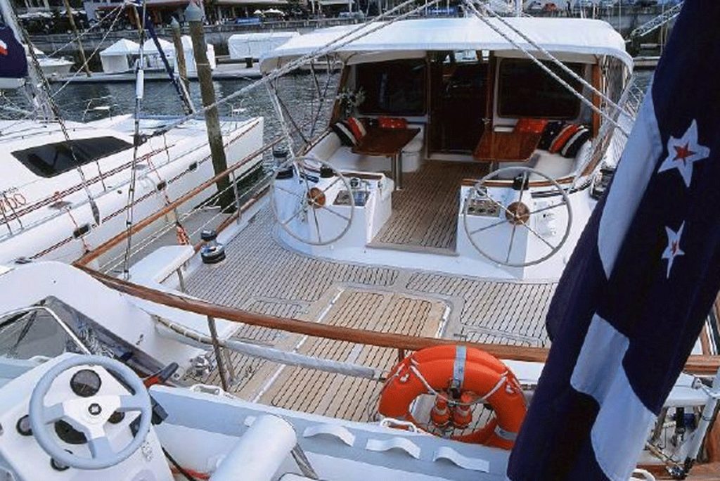Alloy Yachts Pilothouse en venta FYS Mallorca