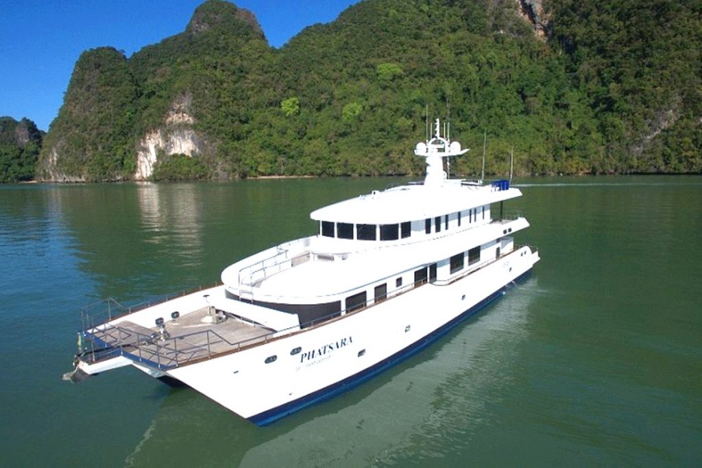 Custom Power Catamaran se vende FYS Mallorca