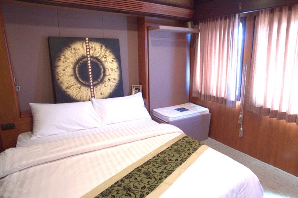 Custom Power Catamaran se vende FYS Mallorca