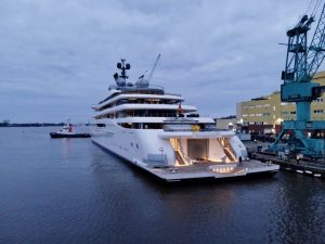 Lurssen 158m superyacht Blue