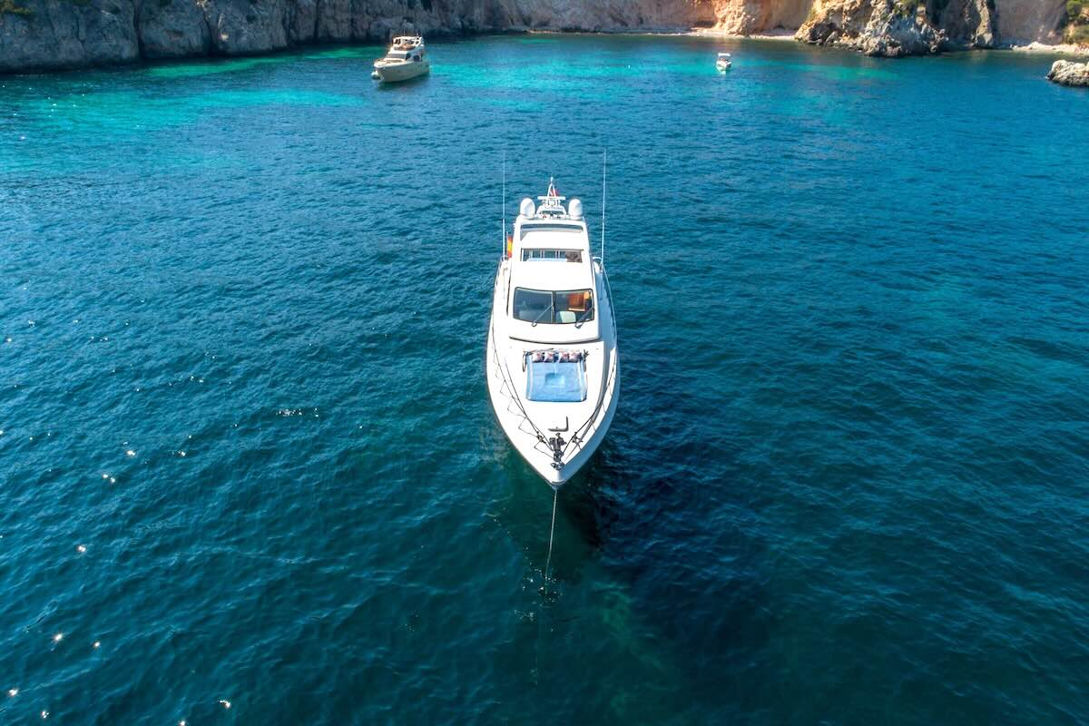 Mangusta 72, for charter, Flensburger Yacht Service Mallorca