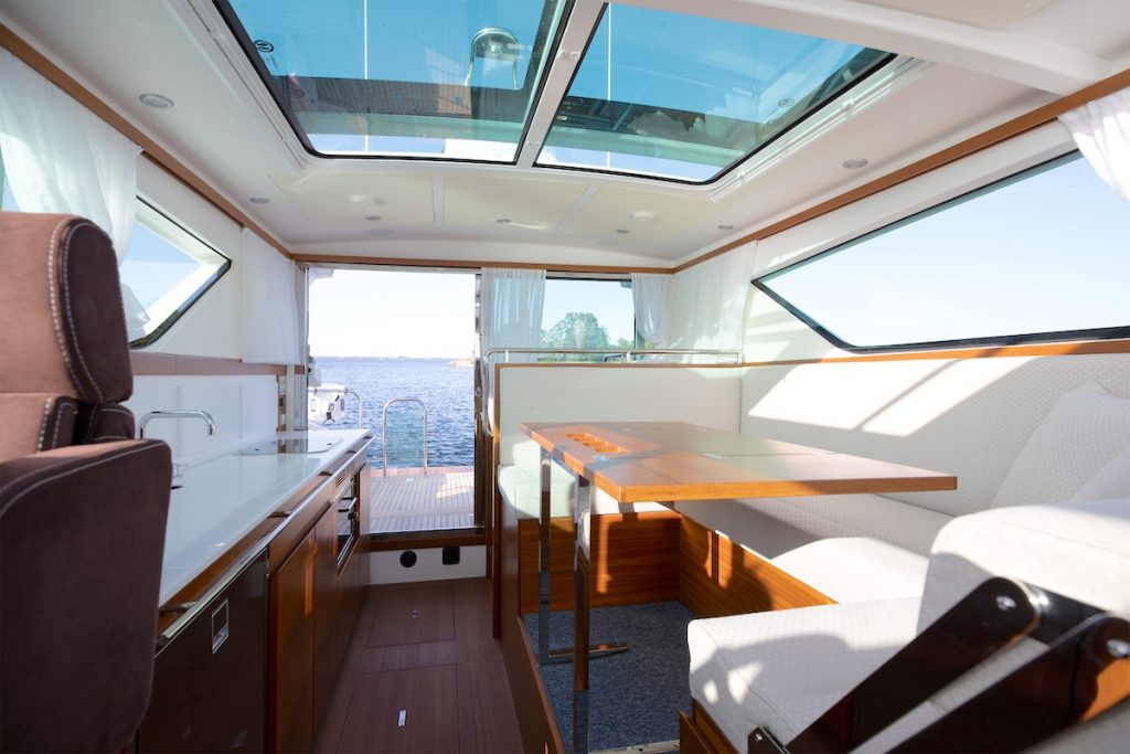 Delta Powerboats 400 SW for sale FYS Mallorca new boat in stock