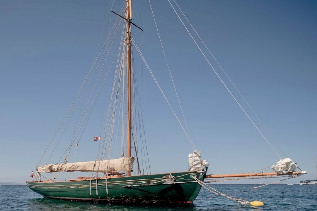 Le Temps Perdu Servain Gaff Cutter 40 for charter Port de Soller FYS Mallorca