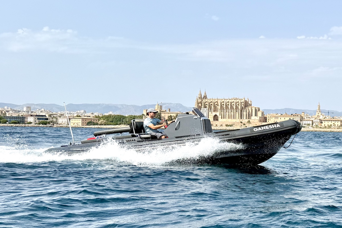 Blue Spirit 650 semi rigid tender rib dinghy inflatable Ganesha for sale FYS Mallorca