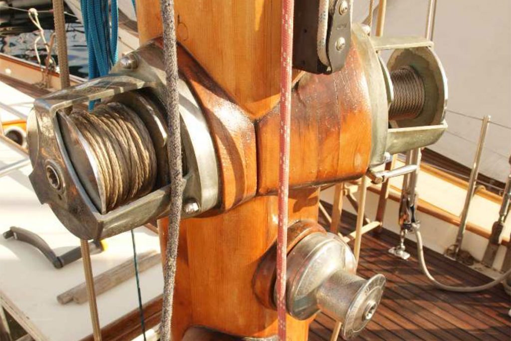 Classic 12 metre Class Cruiser Racer Yanira