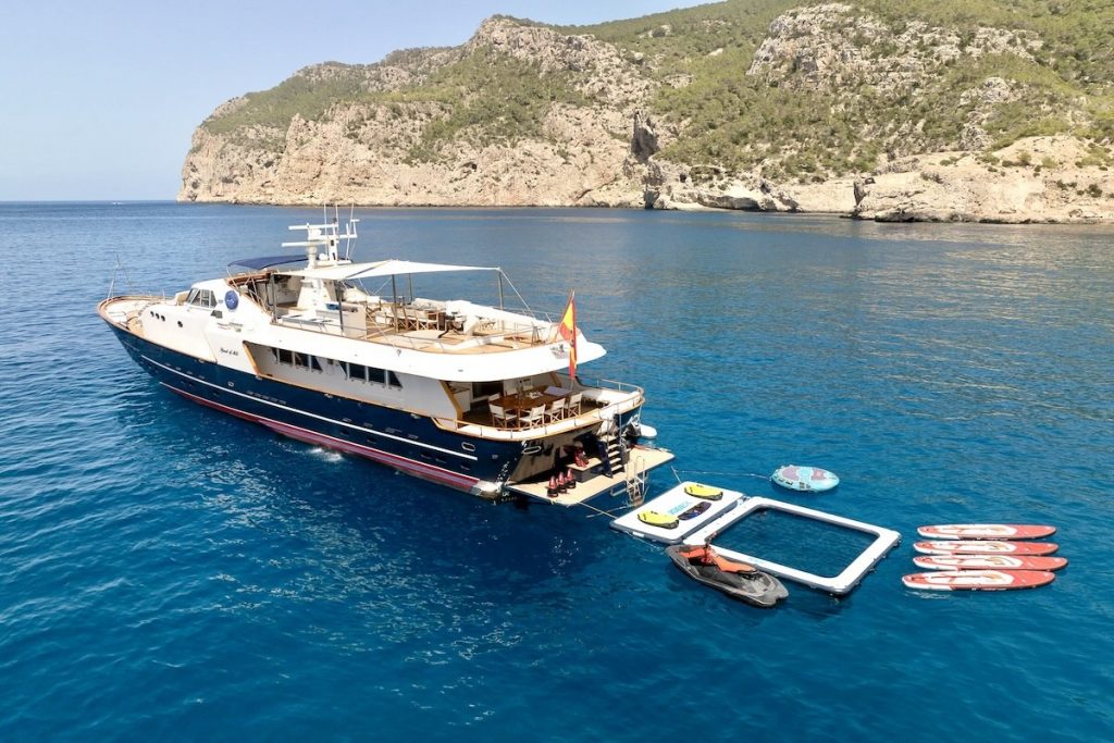 Spirit of MK for charter CRN Ancona 34m Spirit of MK for charter motor yacht FYS Mallorca Ibiza