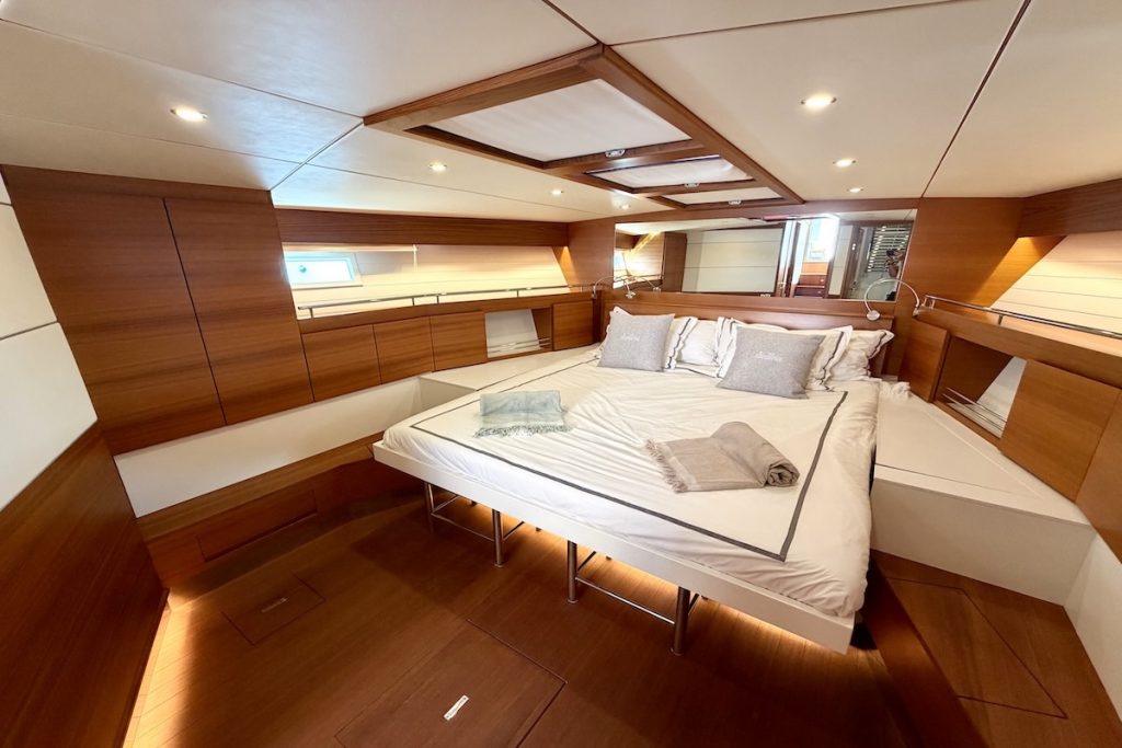 Delta Powerboats 60 Open for sale Mallorca Spain Spanien FYS Mallorca motoryacht powerboat