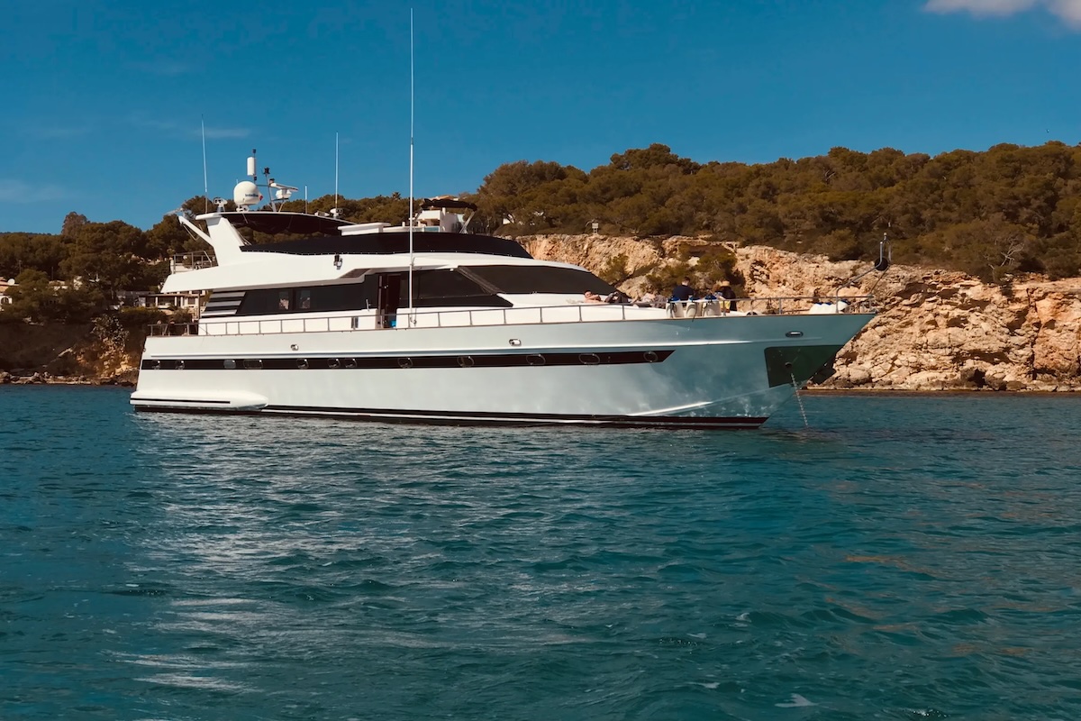 Lady Tatiana of London for charter Mallorca Ibiza Balearics FYS Mallorca