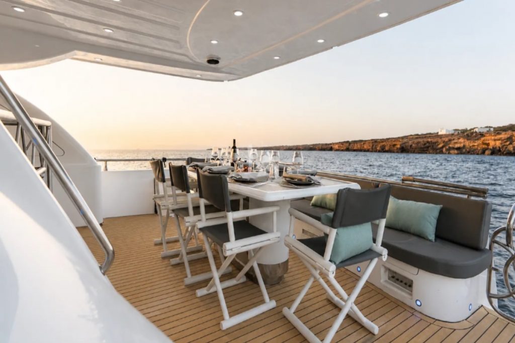 Astondoa 82 Nephenta for charter Mallorca Astondoa 82 Nephenta for charter Mallorca FYS