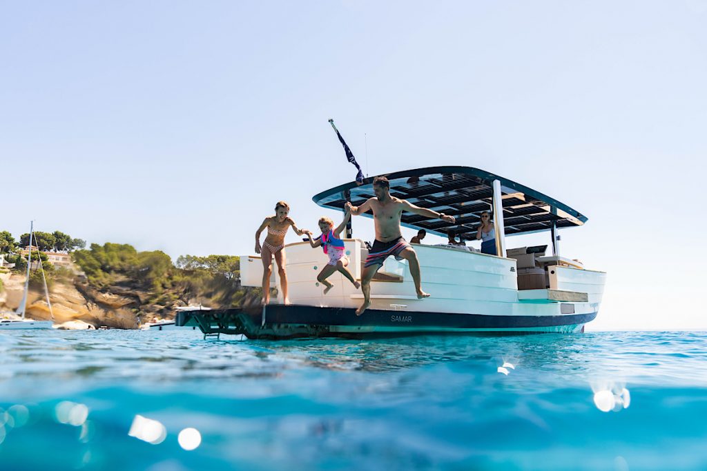 SAMAR 50 SAONA for charter Mallorca SAMAR 50 SAONA for charter Mallorca FYS
