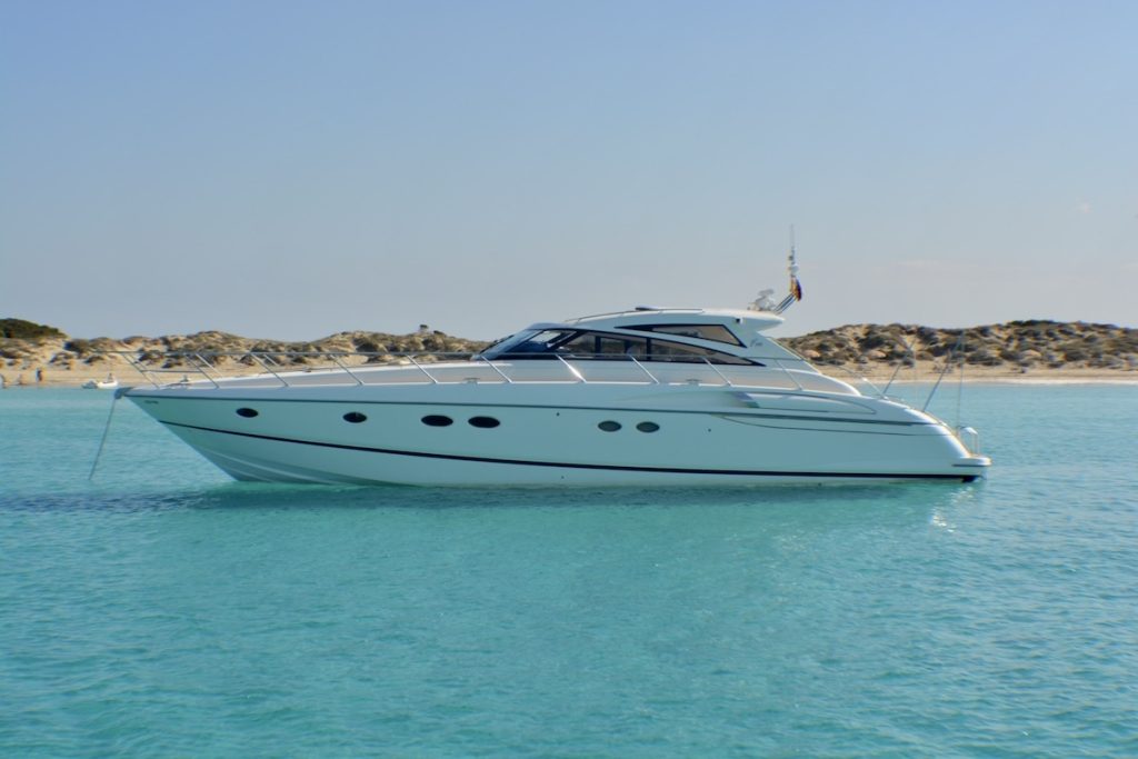 Princess V58 SHAKA LAKA for charter Princess V58 SHAKA LAKA for charter motor yacht, Ibiza, 12 guests, snorkeling equipment, wakeboard, AC, Wifi, fys Mallorca