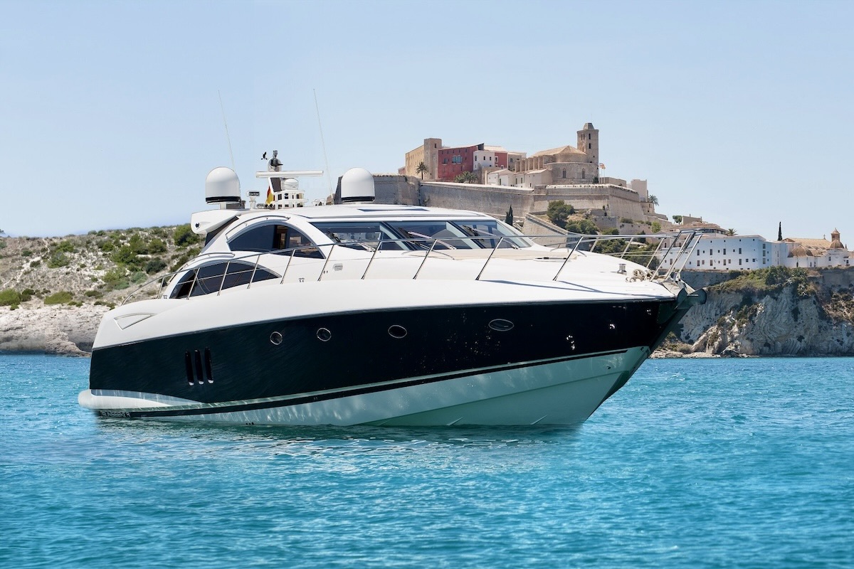 Sunseeker Predator 72 NUMBER 9 for charter, Ibiza, 12 guests, seabob, wakeboard, fys Mallorca